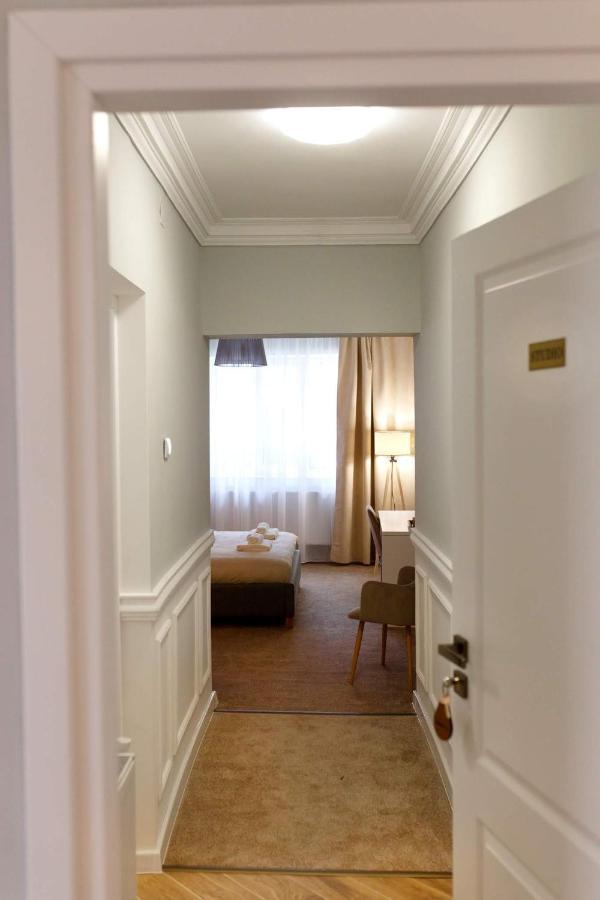 Maniu 31 Apartments&Rooms Oradea Exterior foto